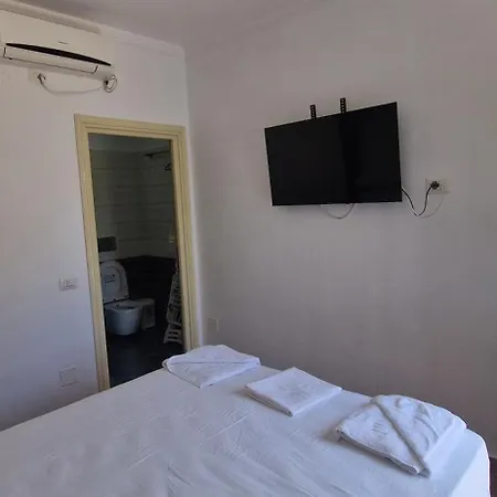 Fitimi Hotel *