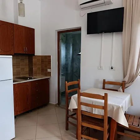 Fitimi Hotel *