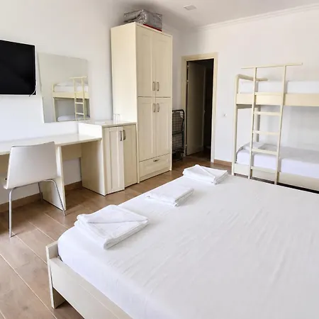 Hotel Fitimi *