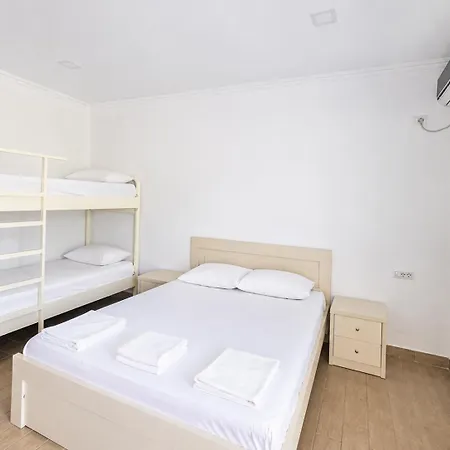 Fitimi Hotel