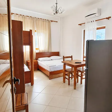 Hotel Fitimi *