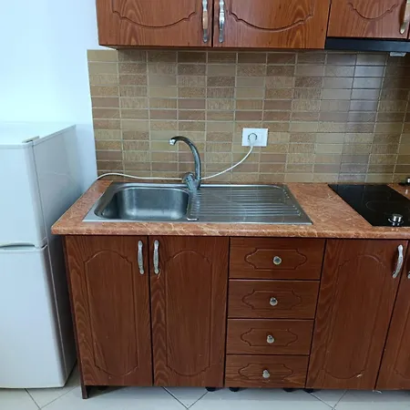 Fitimi Hotel *